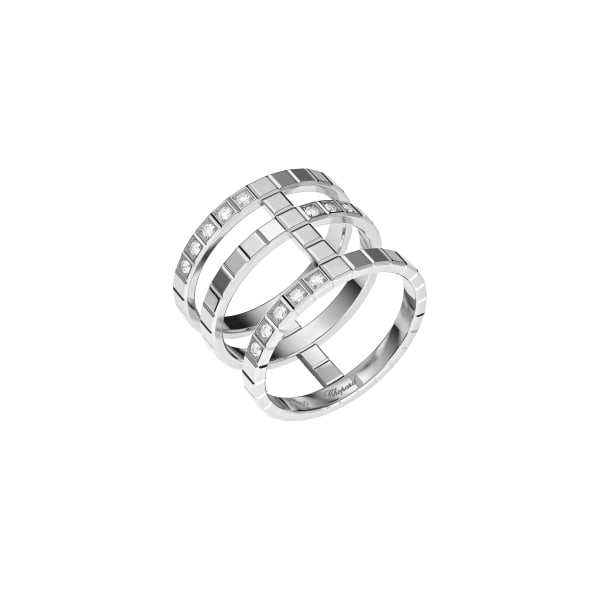 Chopard ice cube hotsell ring on finger