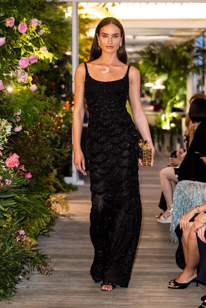 Festival de Cannes : d&eacute;fil&eacute; Caroline&rsquo;s Couture