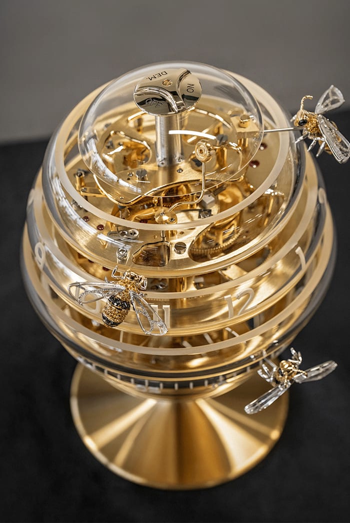 ساعة روش الفاخرة من شوبارد، مصنوعة من الذهب الأخلاقي عيار 18 قيراطًا