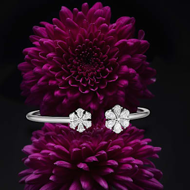 ショパール ホワイトゴールドダイヤモンドオープンバングルウォッチ