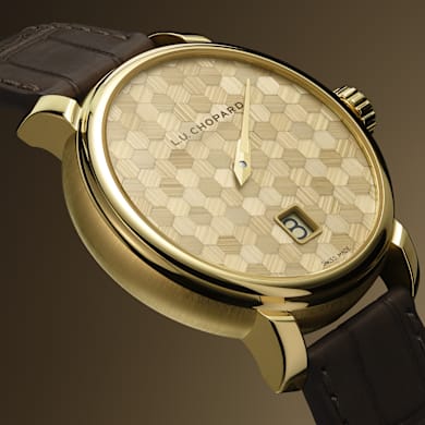 L.U.C Quattro Spirit 25 : luxury jumping hour watch