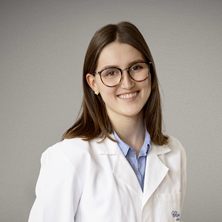 Mégane, Watchmaking Apprentice Artisan