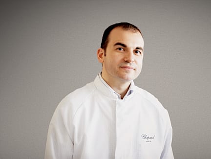 サンドロ、グランドコンプリケーション組立て時計職人