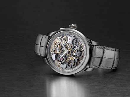 L.U.C Grand Strike : Grande sonnerie, minute repeater, chiming watch. 