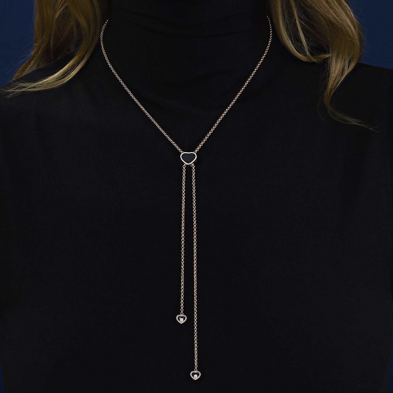 Chopard Diamond necklace Happy Hearts 81A148-5201 3/4 view