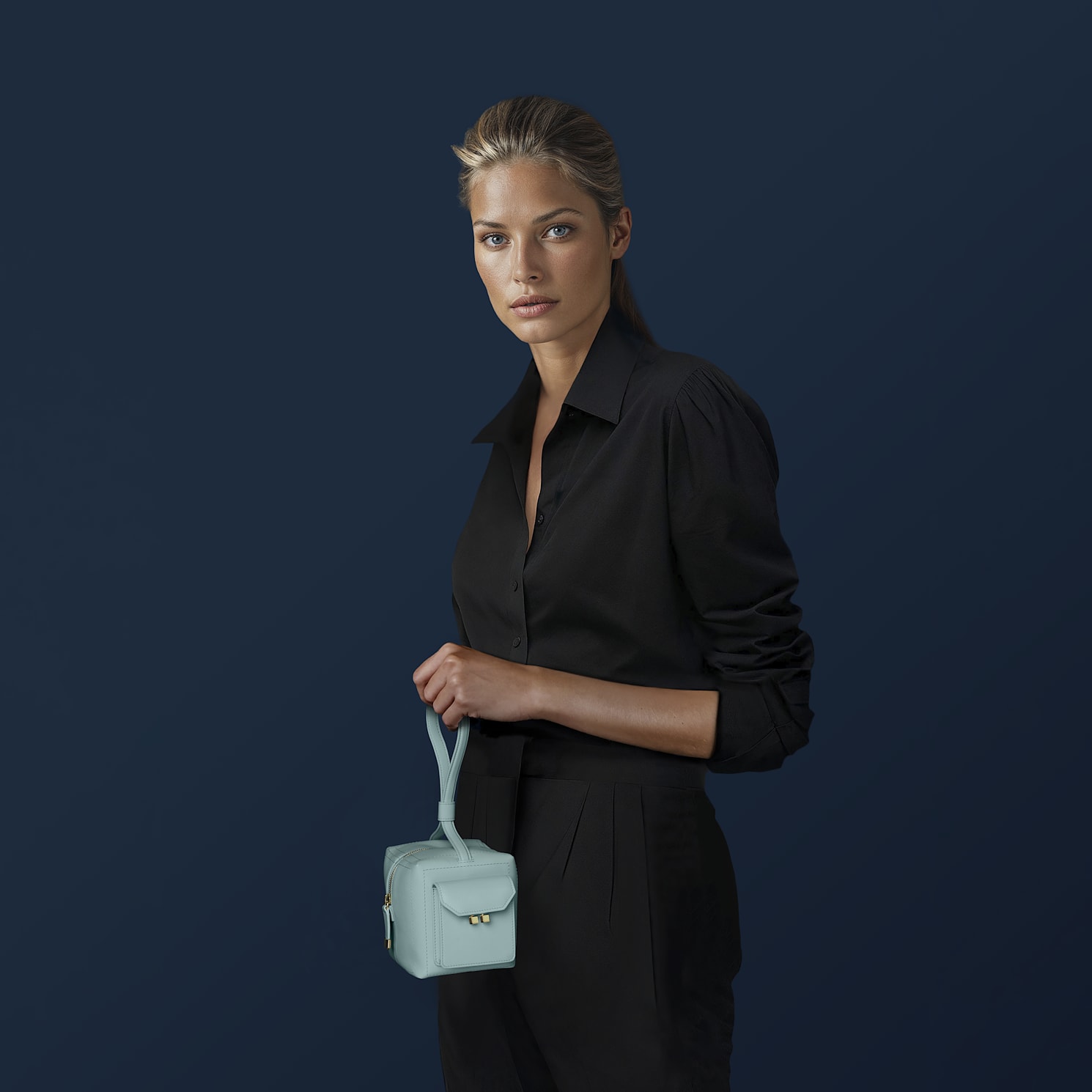 Enlarge ICE CUBE MINI TOP HANDLE BAG