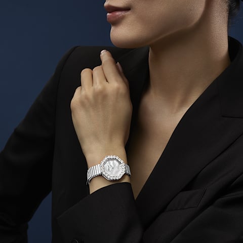 Agrandir {0}Chopard L'Heure du Diamant Femme - Montre Diamant      vue port&eacute;e