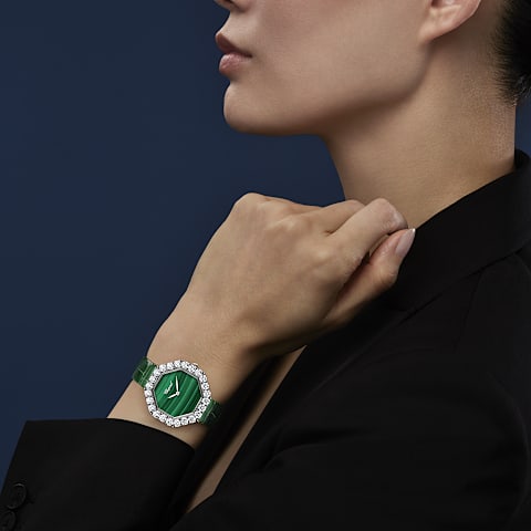 Enlarge {0}Chopard L'Heure du Diamant Women Diamond Watch      worn view
