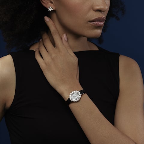 Agrandir {0}Chopard L'Heure du Diamant Femme - Montre Diamant      vue port&eacute;e