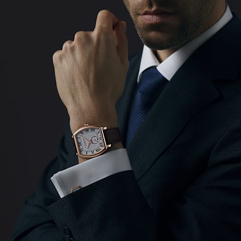 Enlarge {0}Chopard L.U.C Men  Watch      worn view