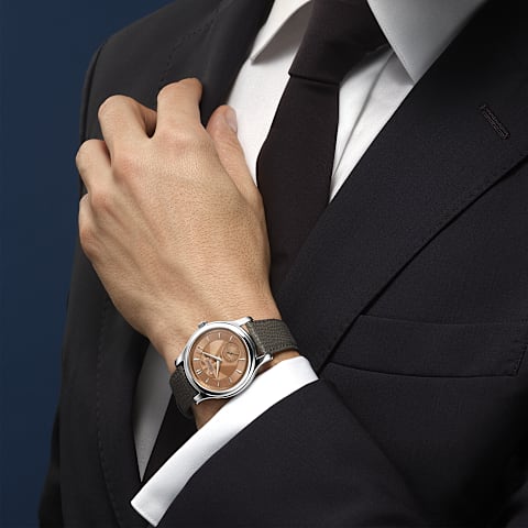 تكبير {0}Chopard إل.يو.سي للرجال والنساء - ساعة      عرض عند الارتداء