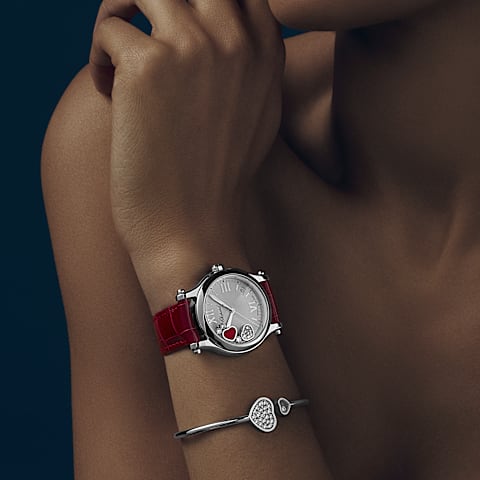 放大 {0}Chopard Happy Sport腕表 女士 钻石 腕表      佩戴视图