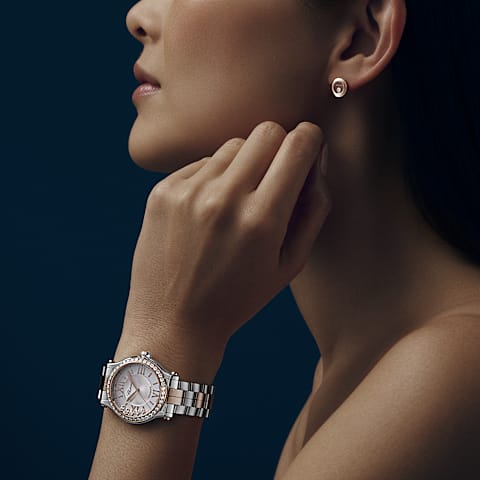 Ingrandisci {0}Chopard Happy Sport Donna - Orologio      vista indossata