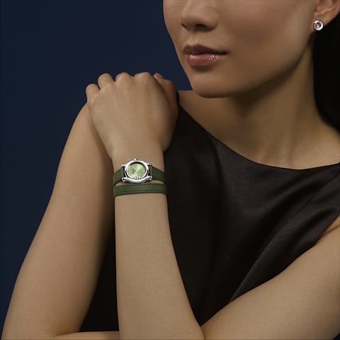 تكبير {0}Chopard هابي سبورت للنساء - ساعة      عرض عند الارتداء