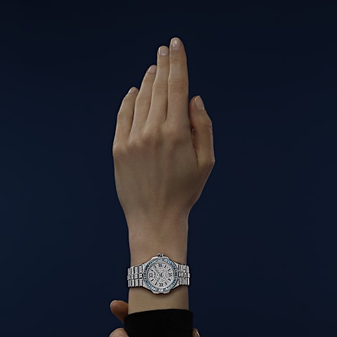 Vergr&ouml;&szlig;ern {0}Chopard Alpine Eagle Damen Diamant Uhr      Getragene Ansicht