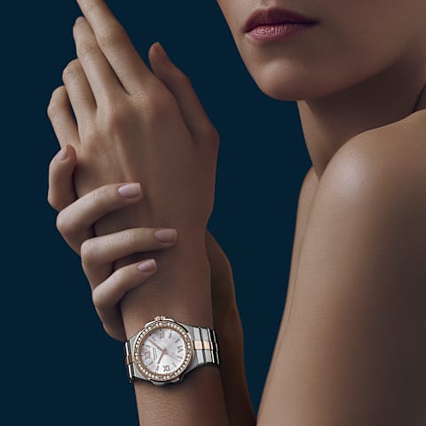 Agrandir {0}Chopard Alpine Eagle Unisexe - Montre      vue port&eacute;e