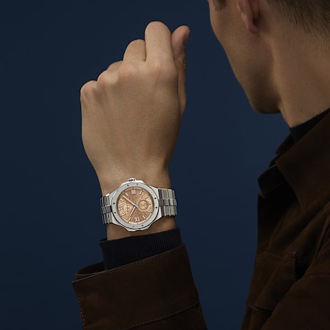 Agrandir {0}Chopard Alpine Eagle Unisexe - Montre      vue port&eacute;e