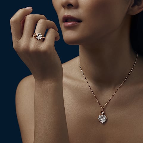 Enlarge {0}Chopard - Pendant Happy Hearts 797482-5009     worn view