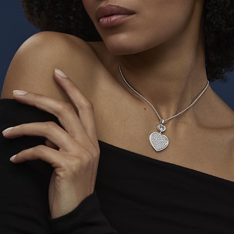 Enlarge {0}Chopard - Diamond Pendant Happy Hearts 79A075-1901     worn view