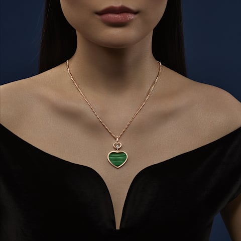 تكبير {0}Chopard - حلية متدلية ألماس هابي هارتس 79A075-5151     عرض عند الارتداء