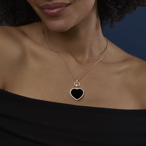 تكبير {0}Chopard - حلية متدلية ألماس هابي هارتس 79A075-5291     عرض عند الارتداء