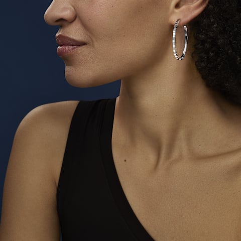 Enlarge {0}Chopard - Earrings Ice Cube 837702-1007     worn view