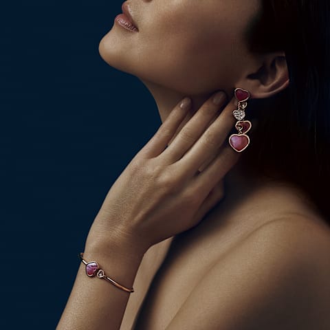 Agrandir {0}Chopard - Boucles d'oreilles Diamant Happy Hearts 83A482-5906     vue port&eacute;e