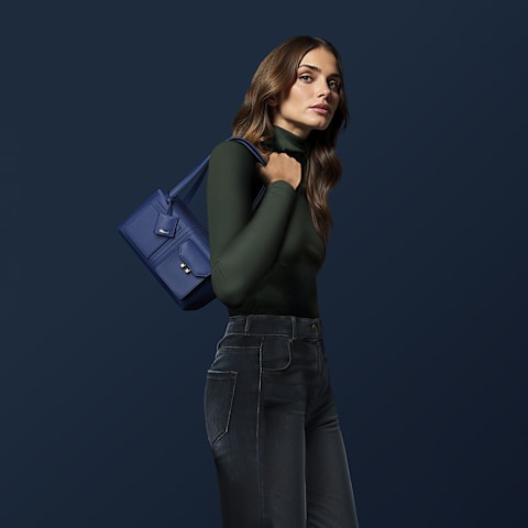 Enlarge {0}ICE CUBE SHOULDER BAG