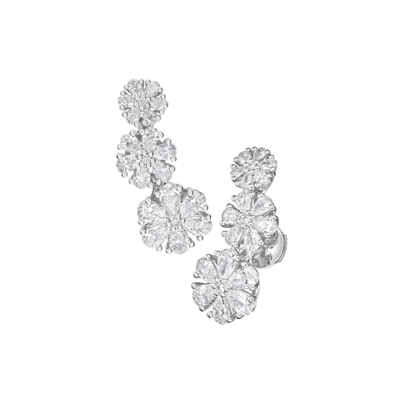 Chopard Diamond earrings L'Heure du Diamant 83A065-1201 3/4 view