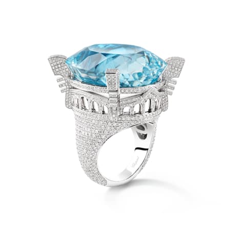 钻石和海蓝宝石戒指 