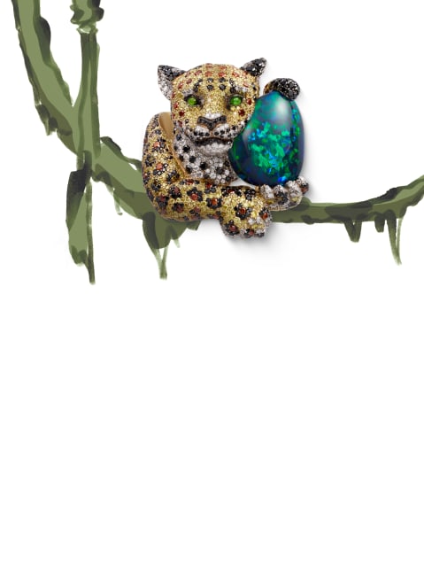 Великолепное кольцо сопаломи инкрустацией белыми и цветными бриллиантами. Скульптурное изображение ягуара.