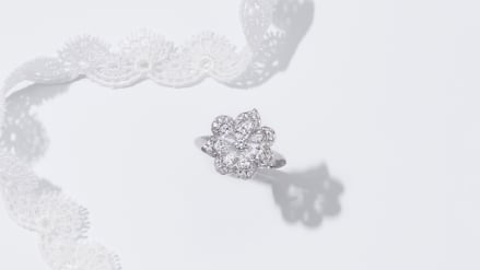 Precious Lace diamond rings 