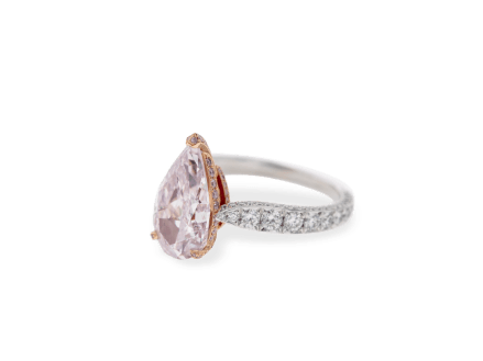 Chopard萧邦粉色钻石戒指